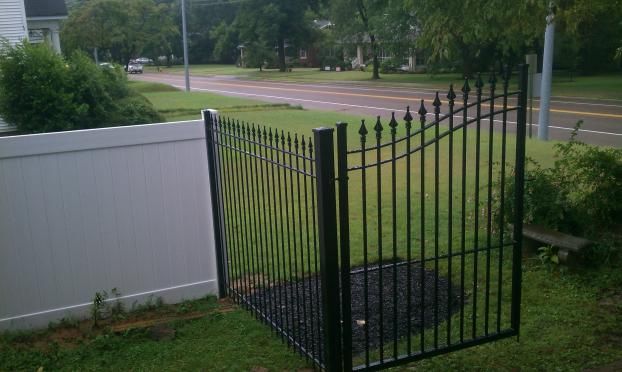 A recent vinyl fence contractor job in the  area